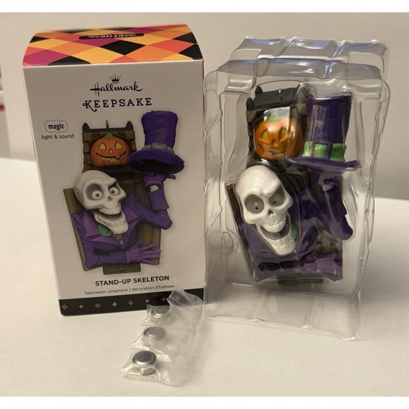 2013 Hallmark Stand-Up Comic Skeleton Halloween Ornament Magic Light & Sound MM9 - Picture 5 of 7